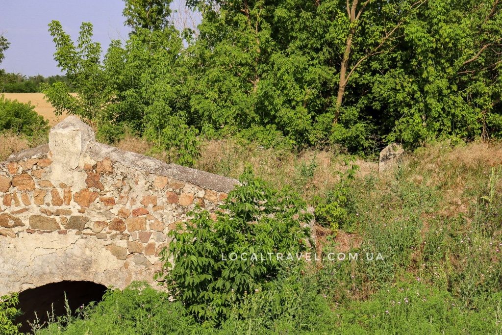 Каменный мост близ села Червоногорка